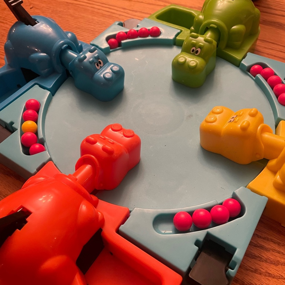 Hungry Hippos Style Kids Game - Multicolor Hippo Popper Set